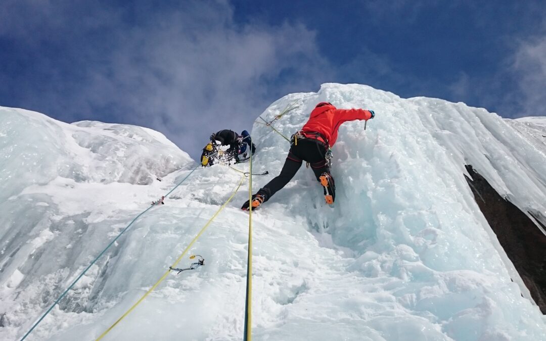 Corso di arrampicata sul ghiaccio
